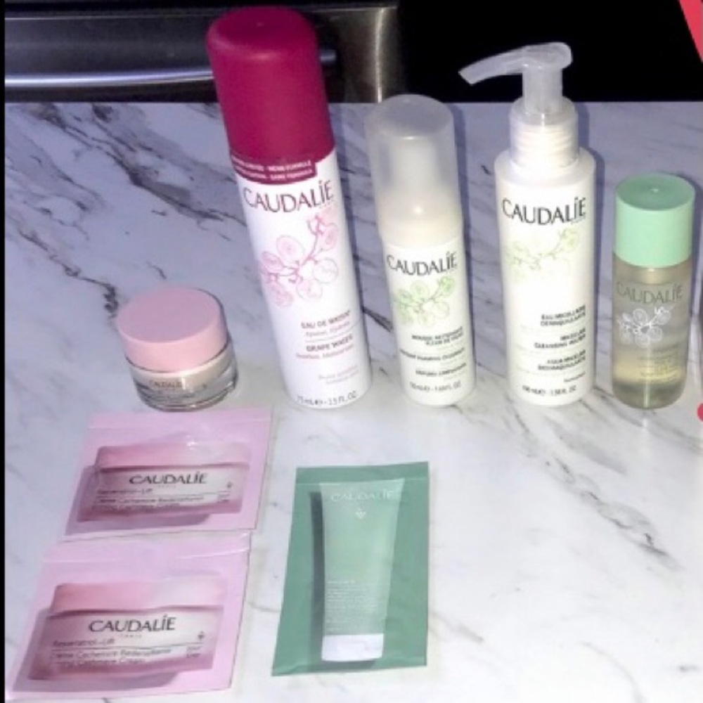 ALL BRAND NEW!! CAUDALIE BIG BUNDLE SKIN CARE